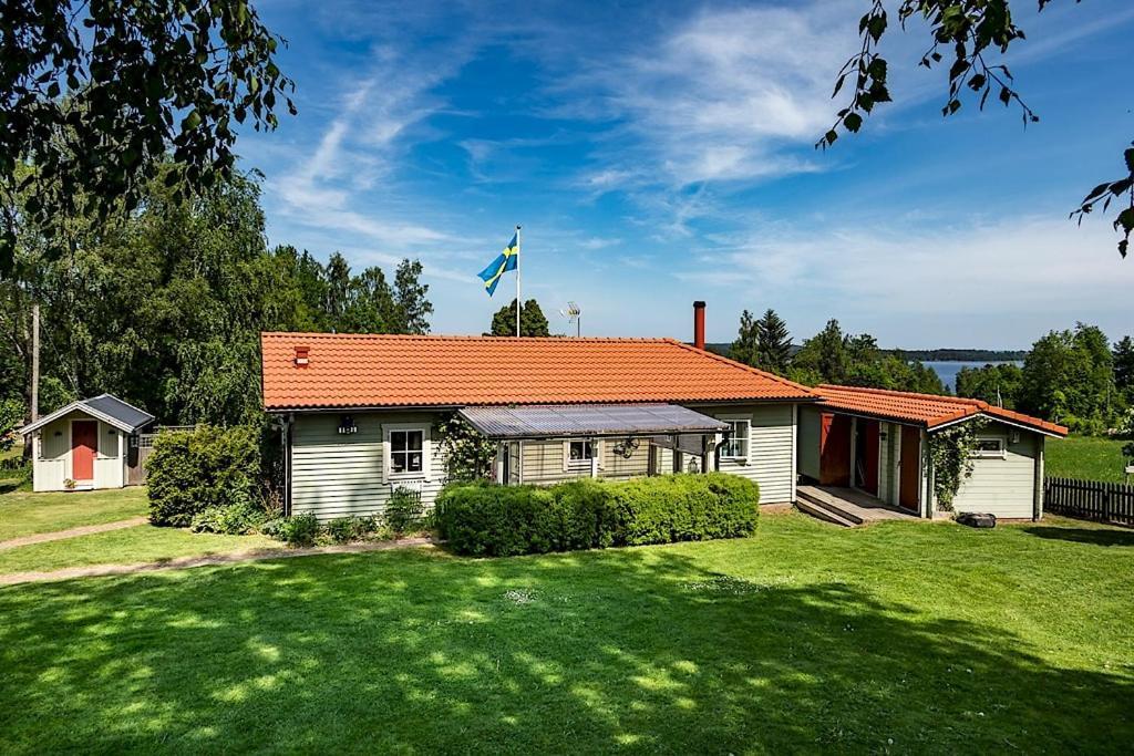 Luxury Villa By Lake Welcome You ヒョー エクステリア 写真