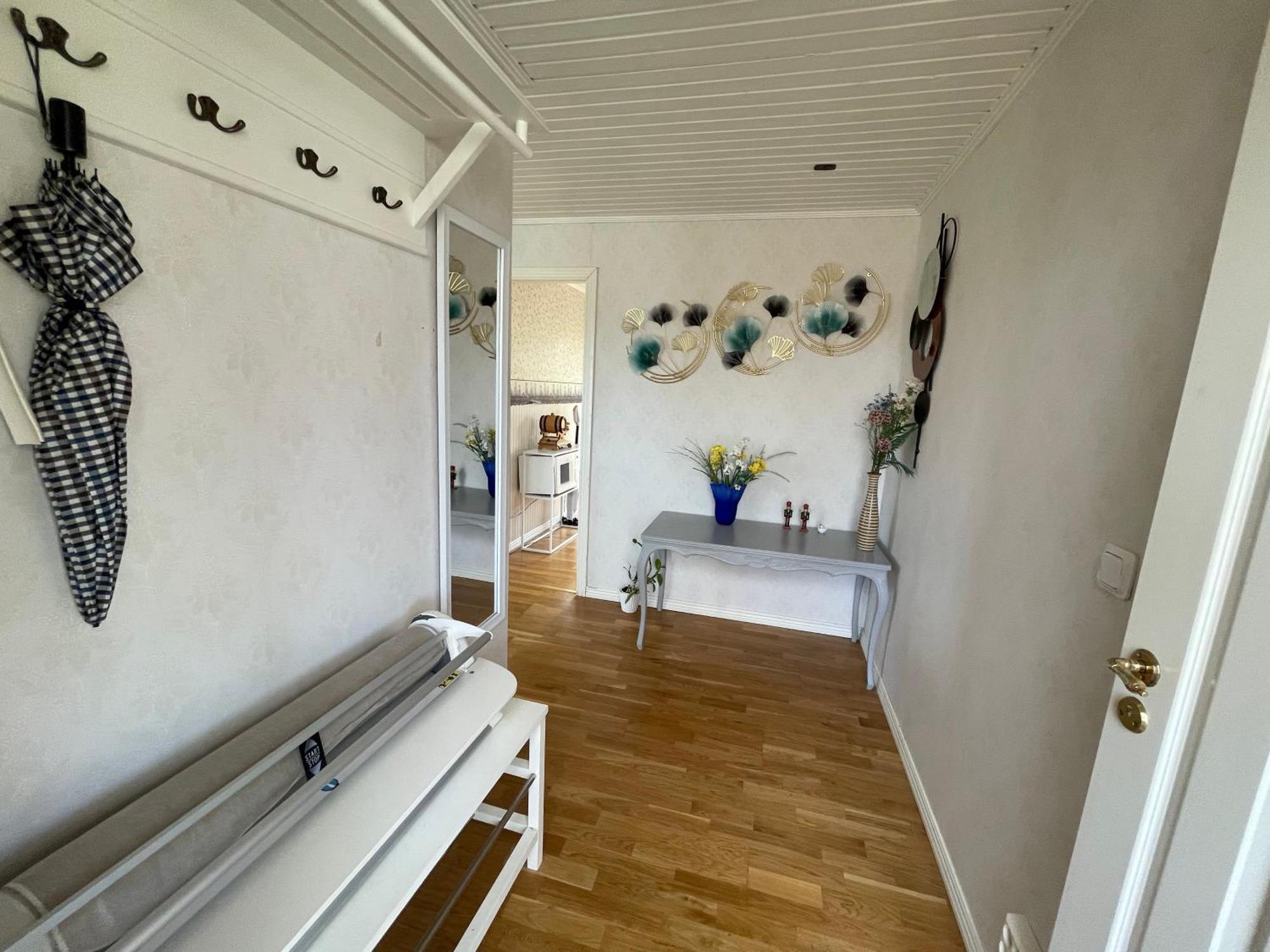 Luxury Villa By Lake Welcome You ヒョー エクステリア 写真