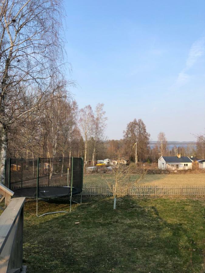 Luxury Villa By Lake Welcome You ヒョー エクステリア 写真